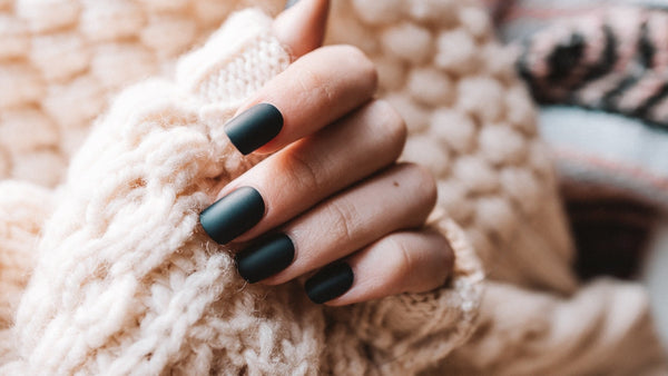 Black matte nails