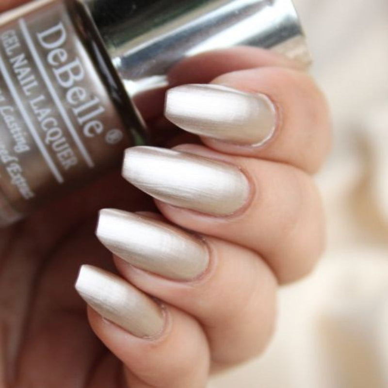 salon like nail polish at home, best nail polish for home use, nail polish for first date, nail polish for birthdays, party. 