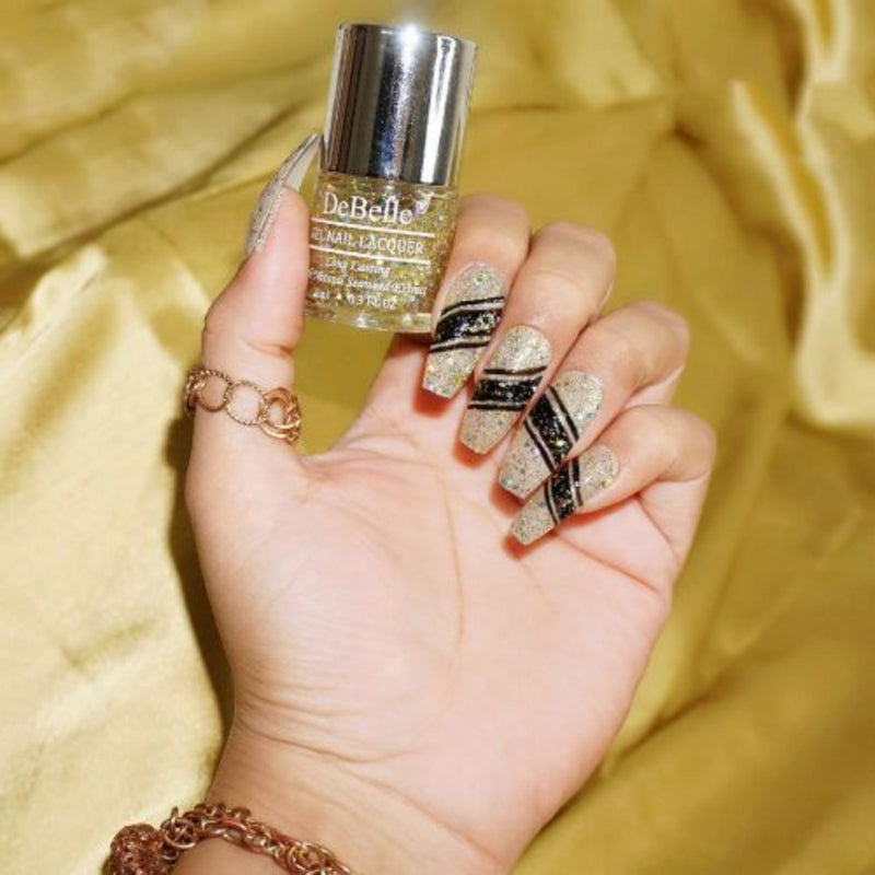 It gives your nails that clean, polished vibe