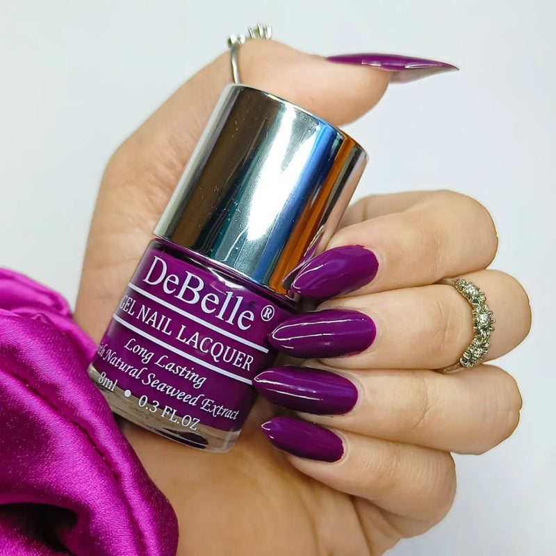 latest trendy collection with both subtle and glossy finish, nail polish that make nails center of attraction.
