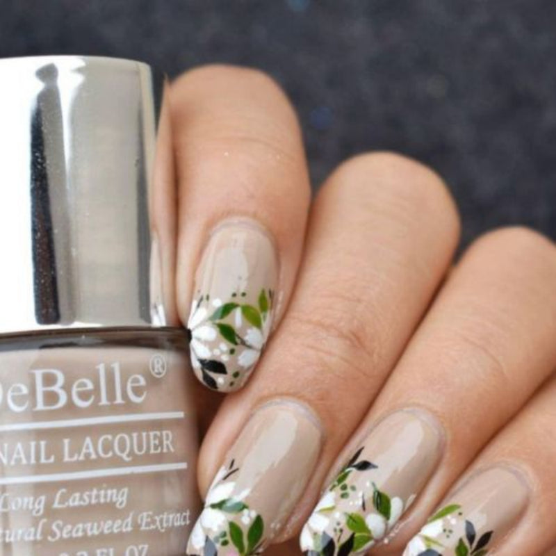 High quality nail polish , Nail polish that has high color payoff, Prefect nail color to flaunt for any occasion
