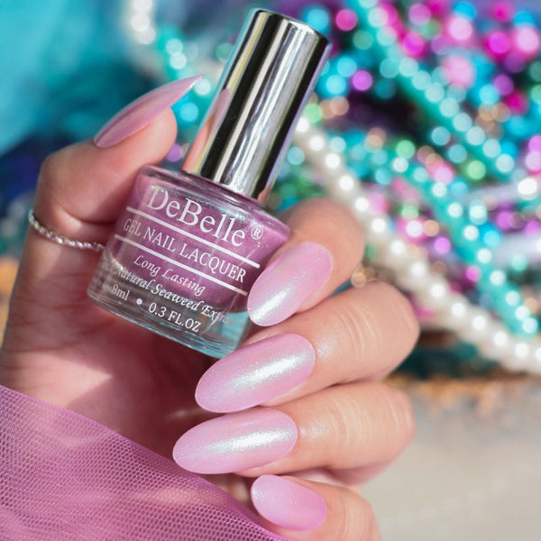 nail polish that matches effortlessly with pastel outfits and accessories,Nail polish for fake longer nail effect 