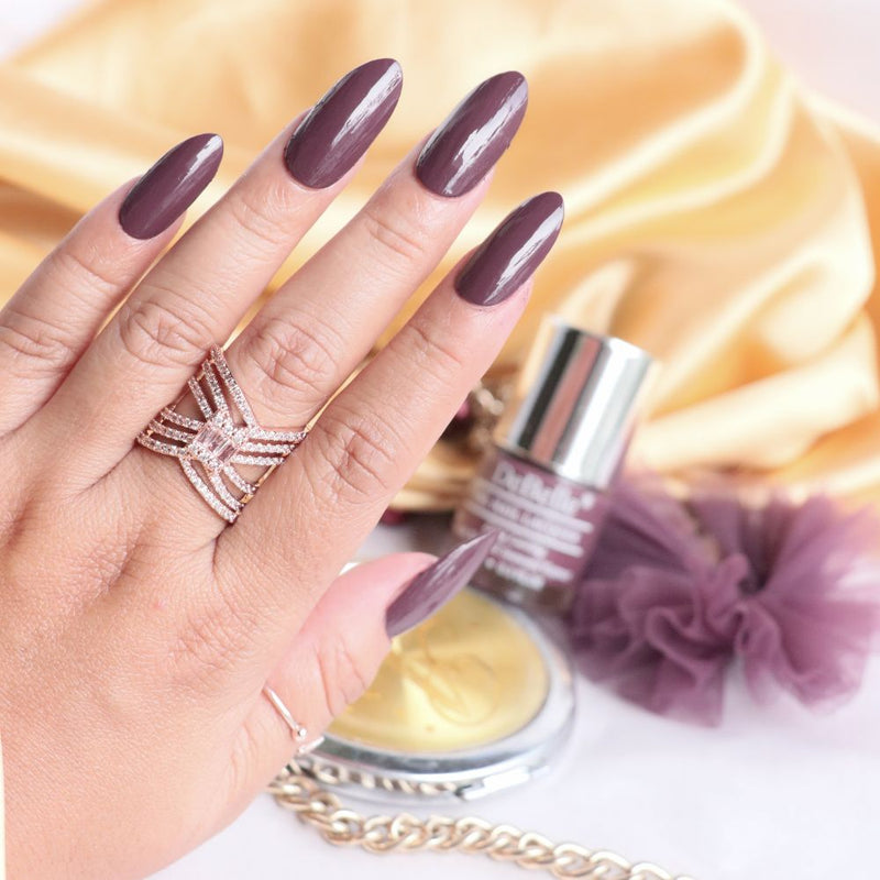 Best selling nail polish , Nail polish for girls with 120+ shades , Latest nail polish 
