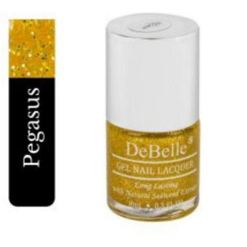 nailpolish with glitter , mettalic finish 