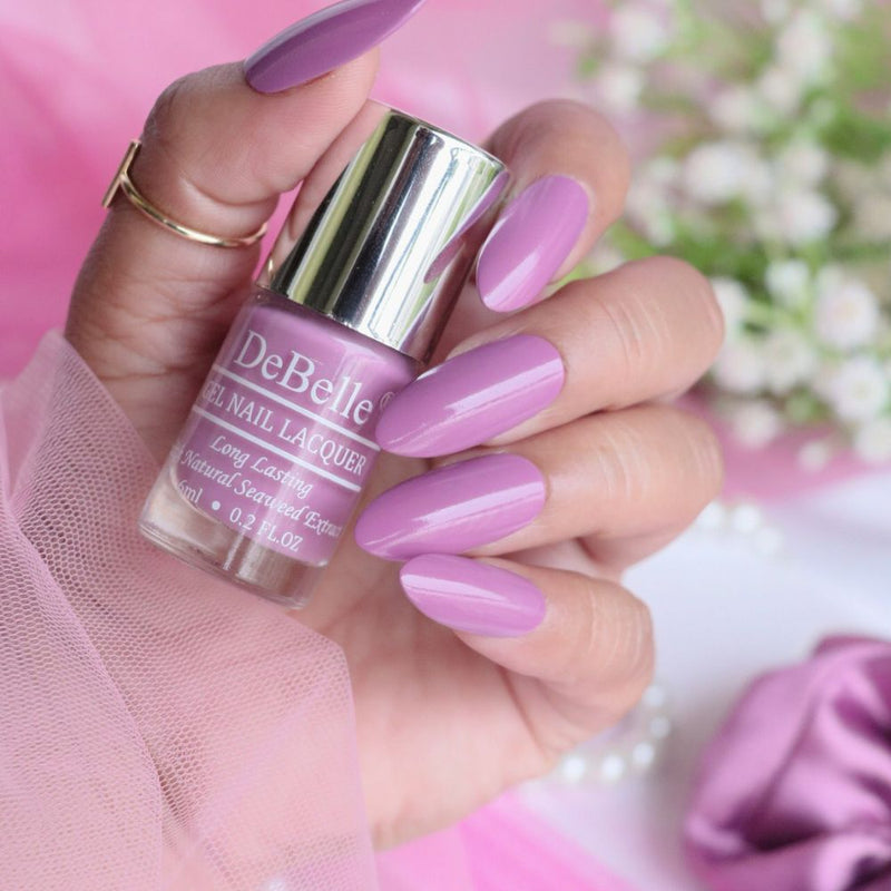Nail polish for hands in water daily ,Nail polish for rainy days , Beach vacation nail polish , Quick dry nail polish 
