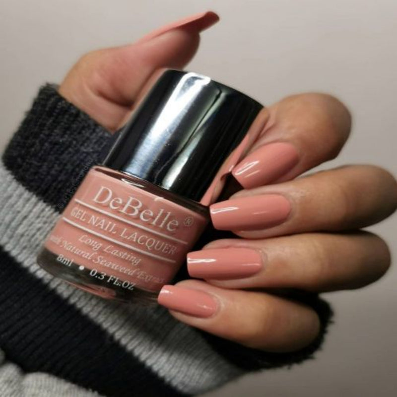  Nail polish for hands in water daily , Nail polish for rainy days , Beach vacation nail polish 
