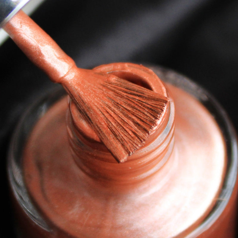 Best nail polish for pale skin tones ,Best nail polish of the year ,Nail polish shades for dark skin 
