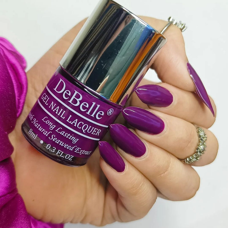 nail polish to match with silver rings, nail polish that look good in photos,gym friendly nail polish.