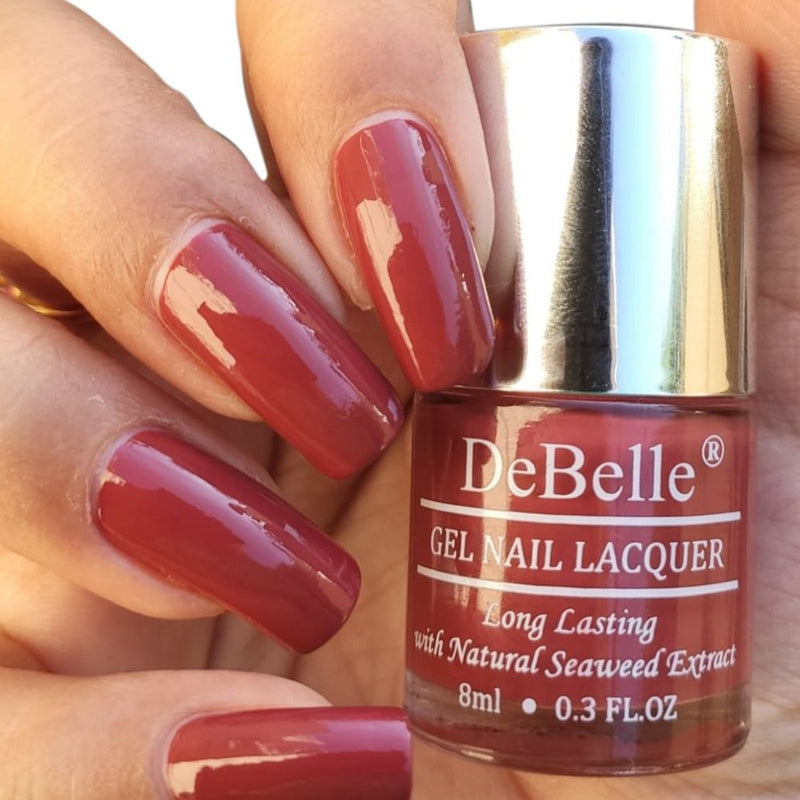 Simple nail polish for daily use ,Cute nail polish for teenagers,nail polish to match with gold jewelery.