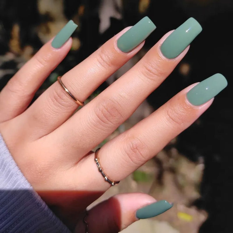 DeBelle Gel Nail Lacquer Green Olivia, 8ml (Green Nail Polish)