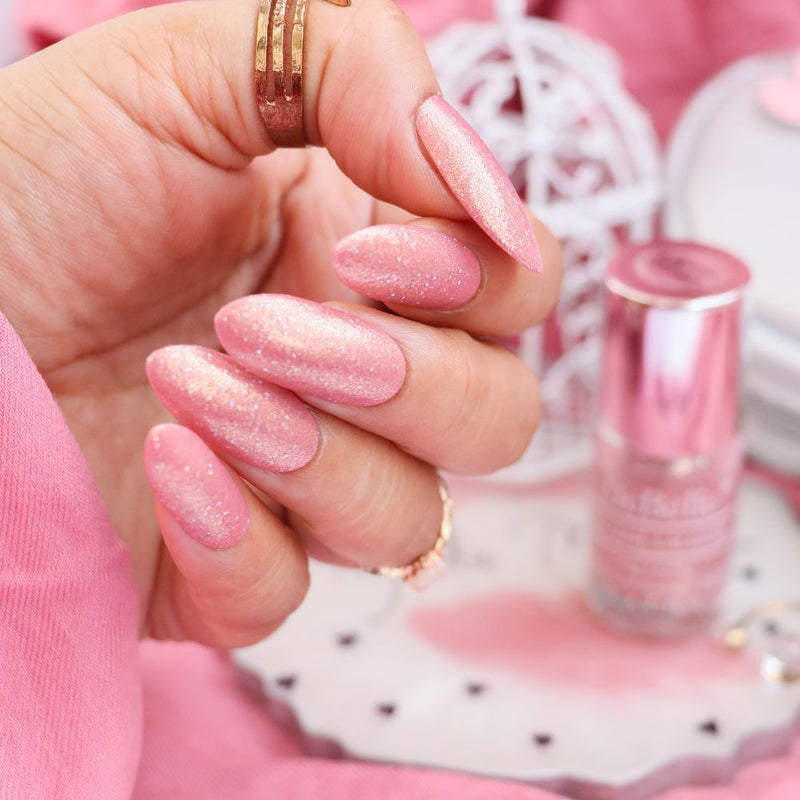 DeBelle Gel Nail Lacquer Magnetic Madelyn (Pink Mauve with Holo Glitters Nail Polish), 6 ml - DeBelle Cosmetix Online Store