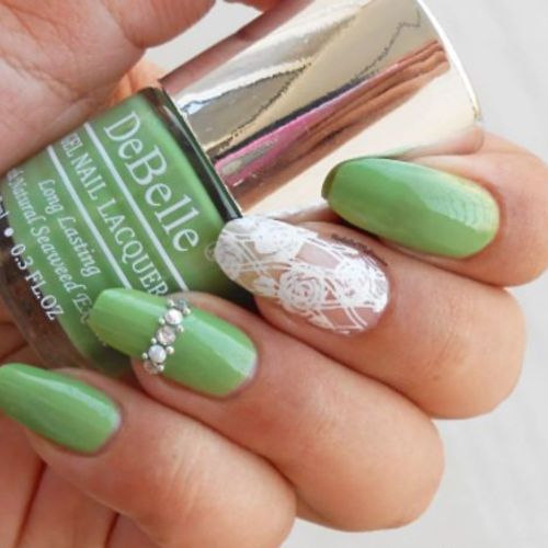        Creative nail art with DeBelle gel nail colorMystique Green. Available at DeBelle Cosmetix online store.