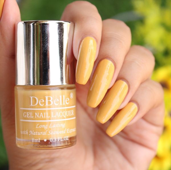 DeBelle Gel Nail Lacquer combo of 4  - Banana Chocochip  Pastels