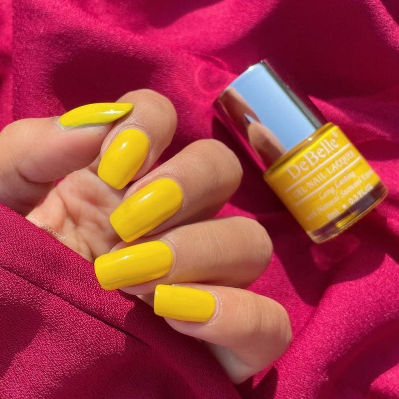 Best nail polish for home use , Salon like polish at home, First date nail polish 
