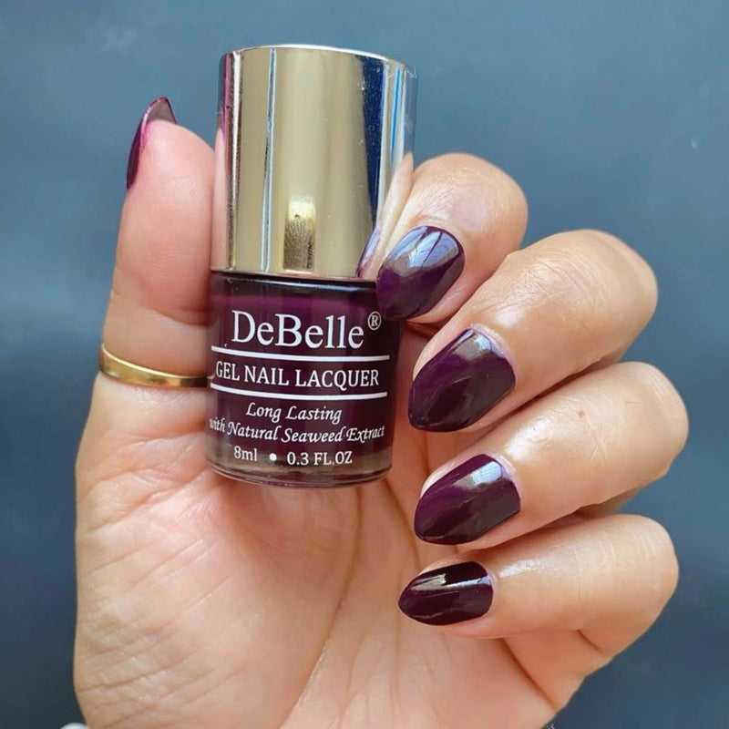 DeBelle Gel Nail Lacquer Glamorous Garnet & Lime Lush Nail Lacquer Remover Wipes Combo