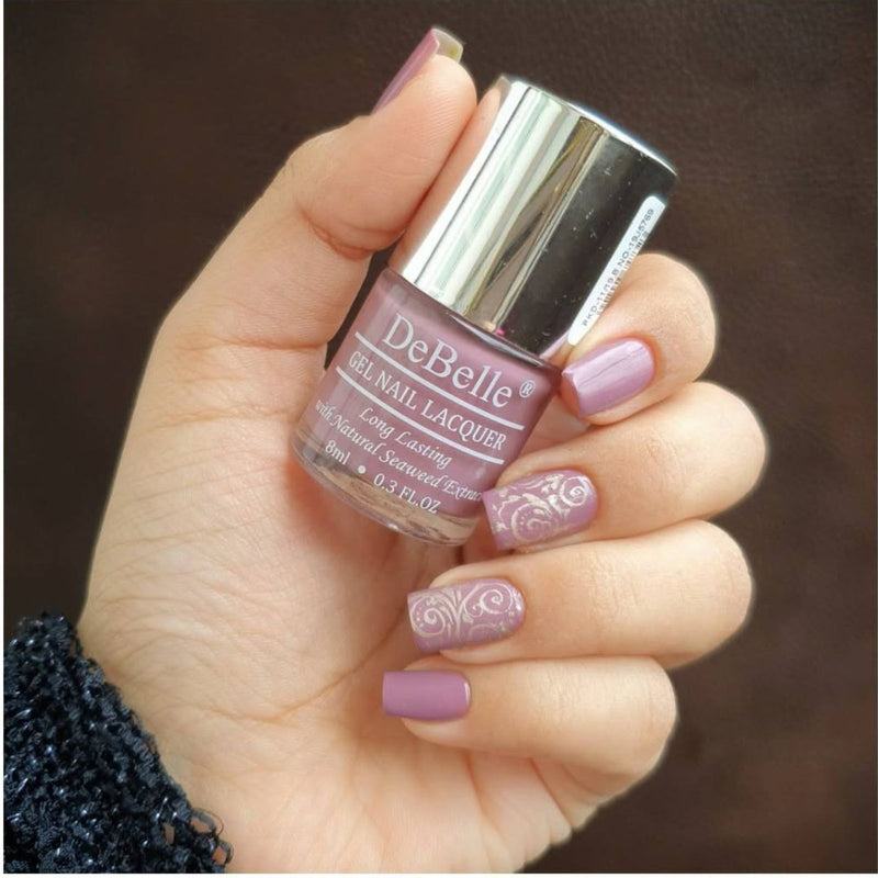 Best nail polish for home use , Salon like polish at home, First date nail polish 
