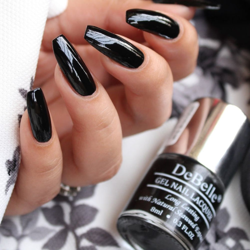 DeBelle Gel Nail Lacquer Luxe Noir - (Black Nail Polish), 8ml