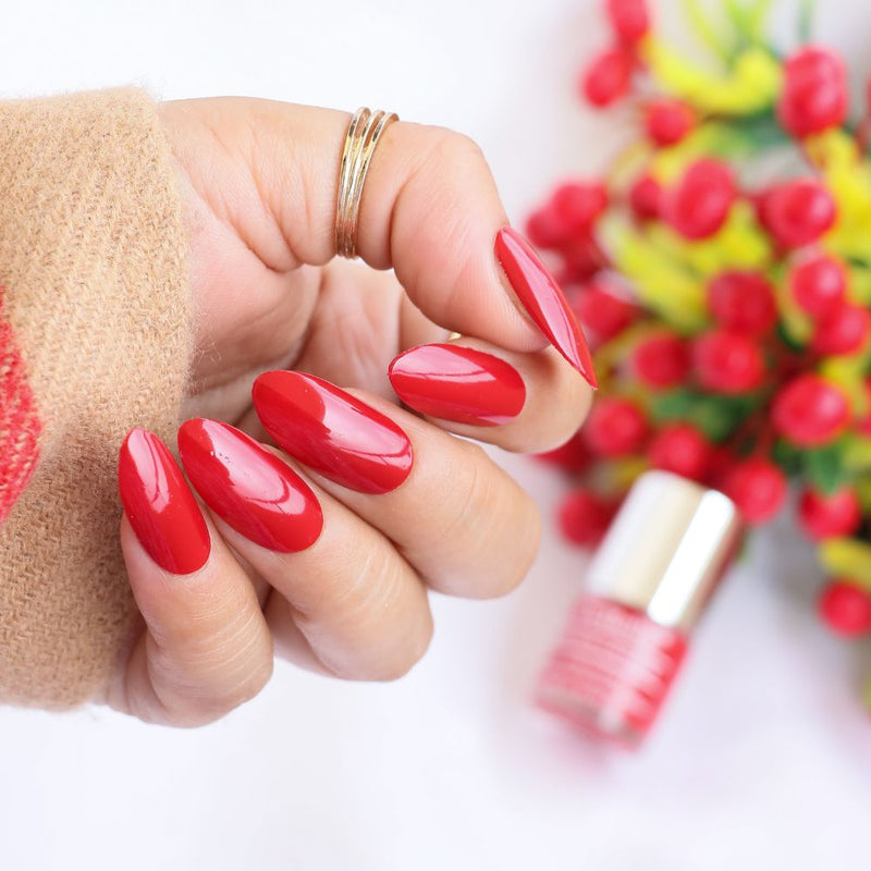 DeBelle Gel Nail Lacquer Moulin Rouge - (Dark Red Nail Polish), 8ml