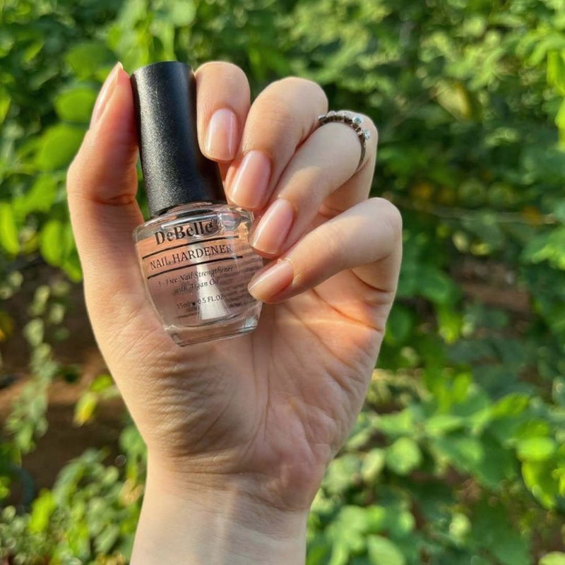 DeBelle Nail Hardener 15ml
