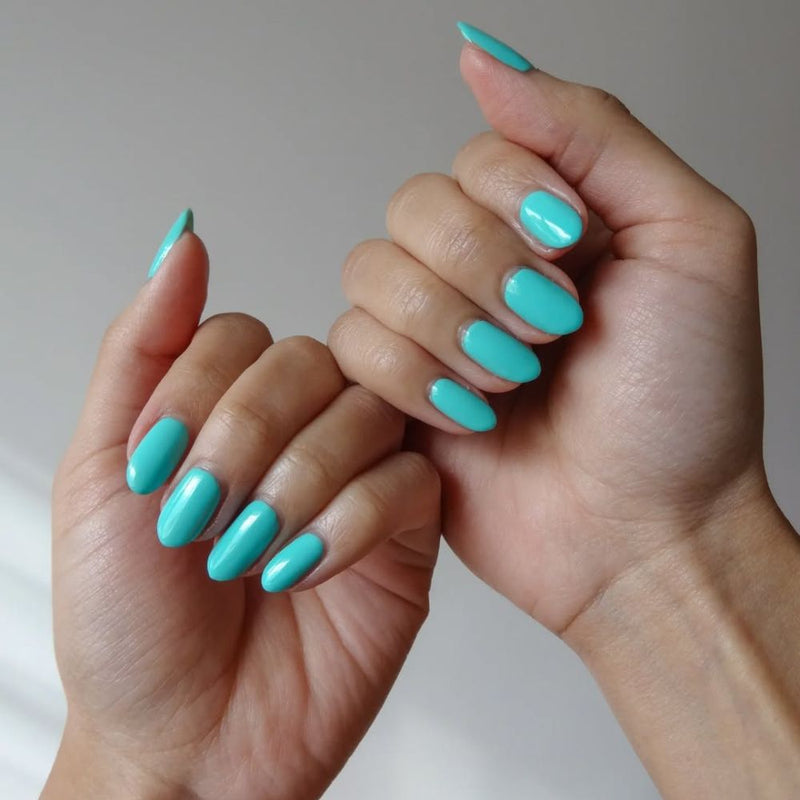 DeBelle Gel Nail Lacquer Peppermint Pudding (Mint Green), 8ml