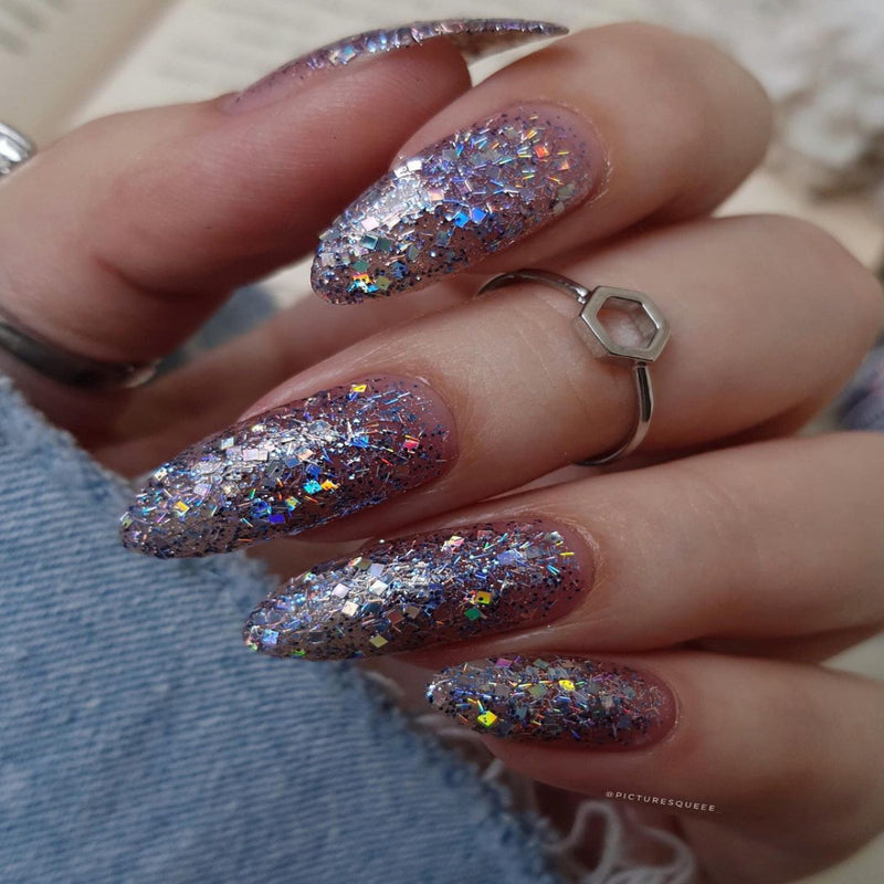 DeBelle Gel Nail Lacquer Tatiana Tassles (Clear Light Purple with Chunky Glitter Nail Polish), 6 ml - DeBelle Cosmetix Online Store