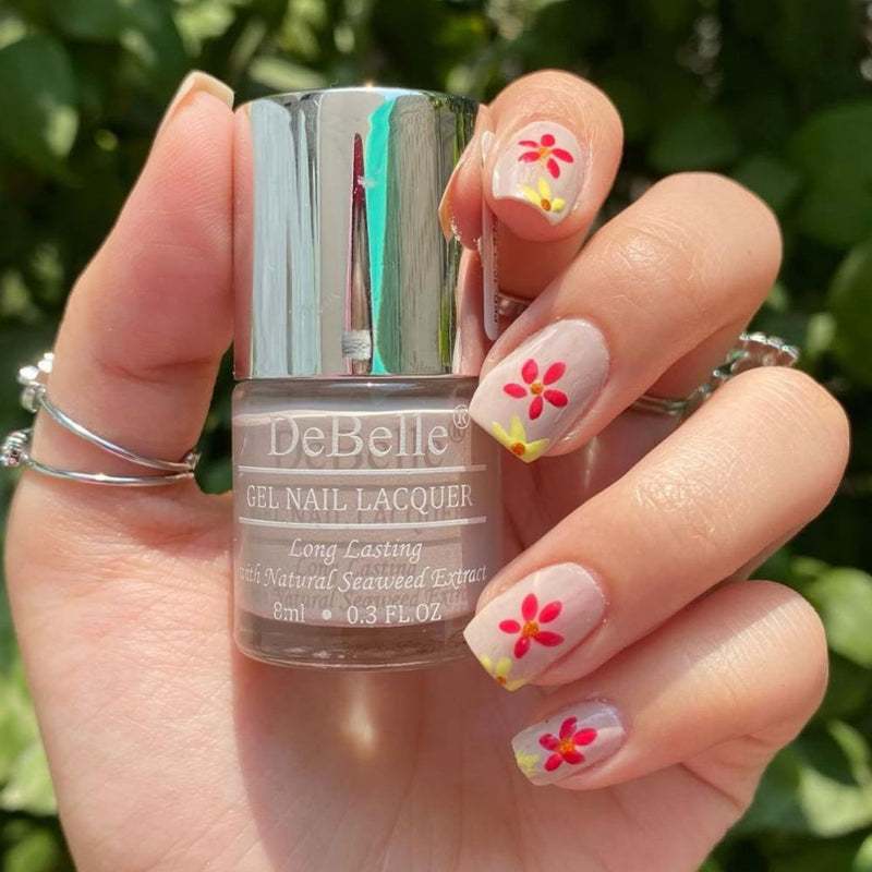 DeBelle Gel Nail Lacquer Porcelain Isabela (Porcelain Beige), 8ml