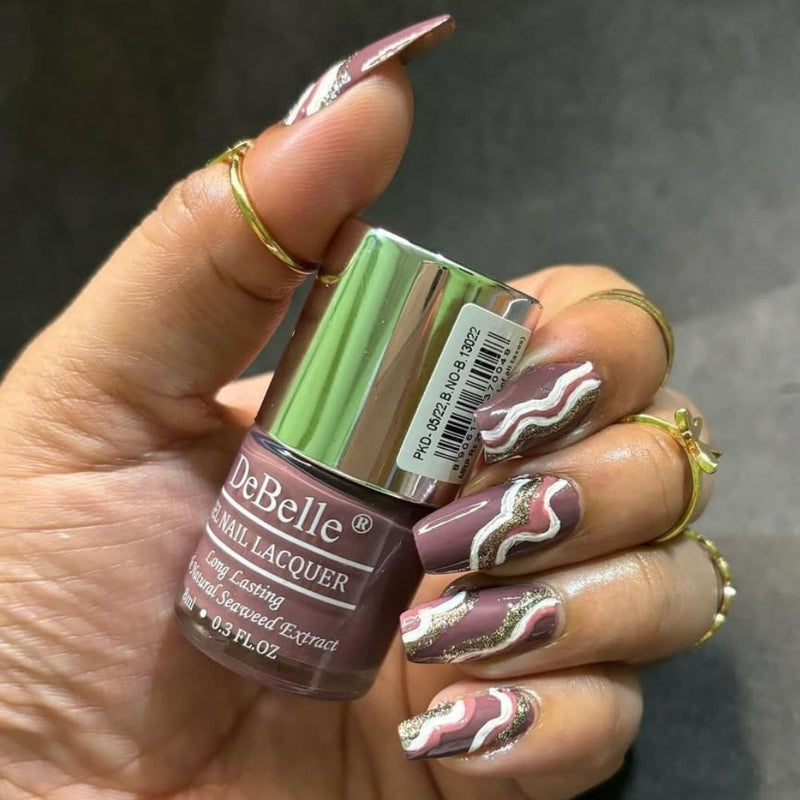 DeBelle Gel Nail Lacquer Pretty Petunia & Lime Lush Nail Lacquer Remover Wipes Combo