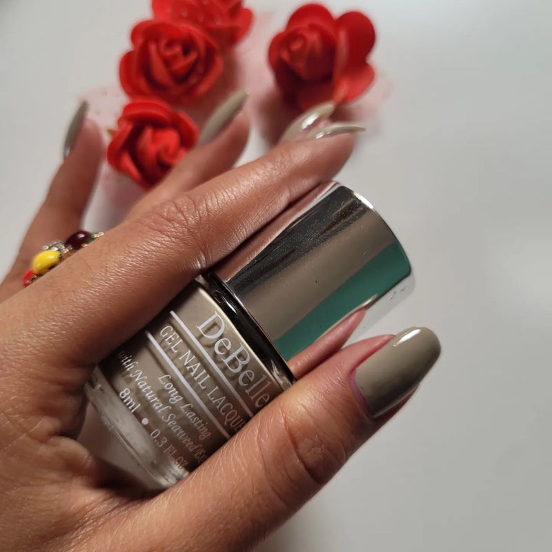 DeBelle Metallic Gel Nail Lacquer Reviews Online | Nykaa