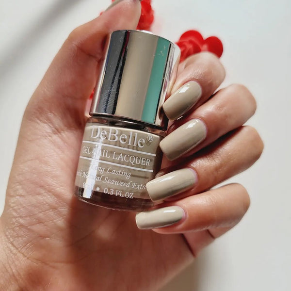 Elegant blend of light gray and lavender. Perfect for everyday outfits and  special occasions. Shade: Taupe-less Beach | Nail colors, Purple nails,  Trendy nails