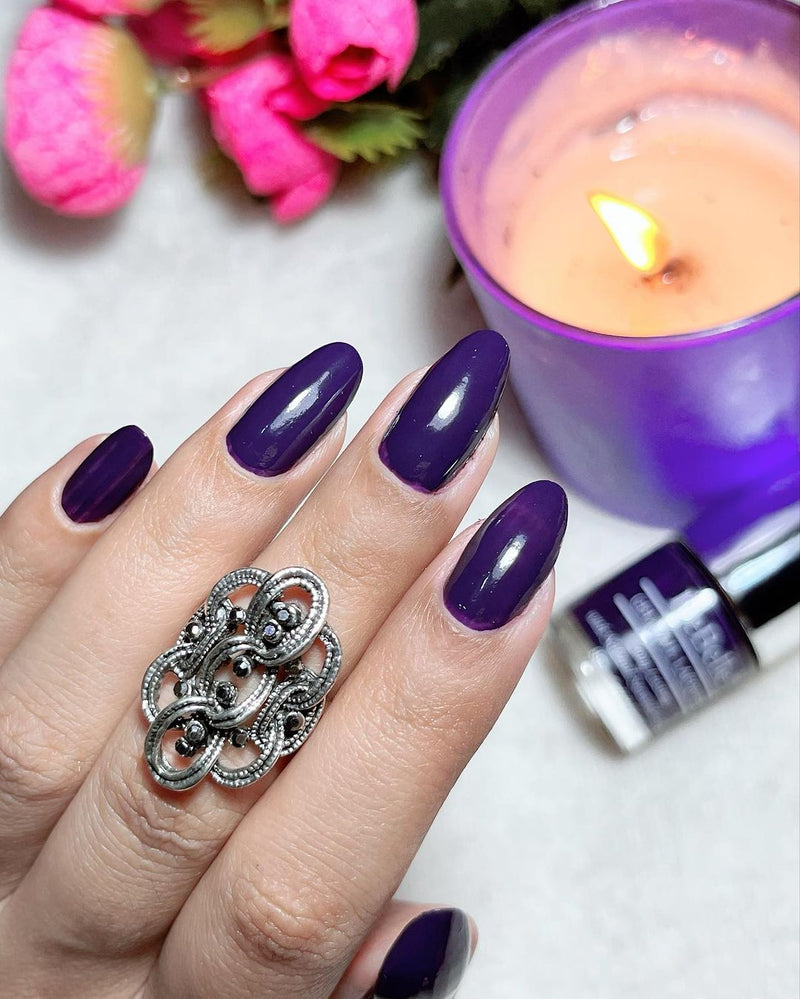 DeBelle Gel Nail Lacquer Royale' Viola - (Dark Violet Nail Color), 8ml - DeBelle Cosmetix Online Store