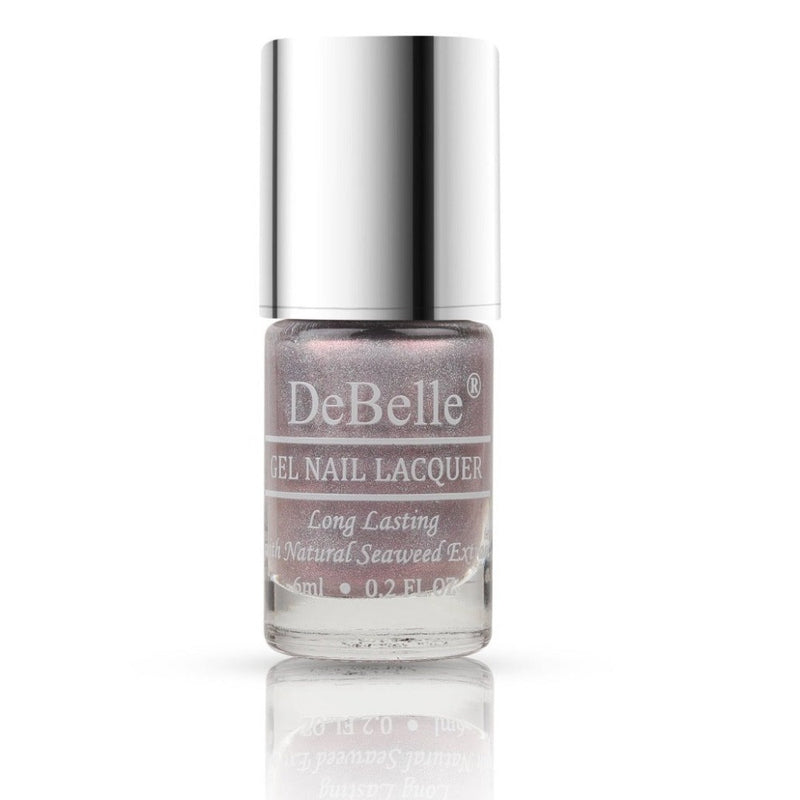 Stand out in the  crowd with DeBelle gel nail color Awesome Andrea at your nail tips. Buy this shade enriched with hydrating seaweed extract at DeBelle Cosmetix online store.