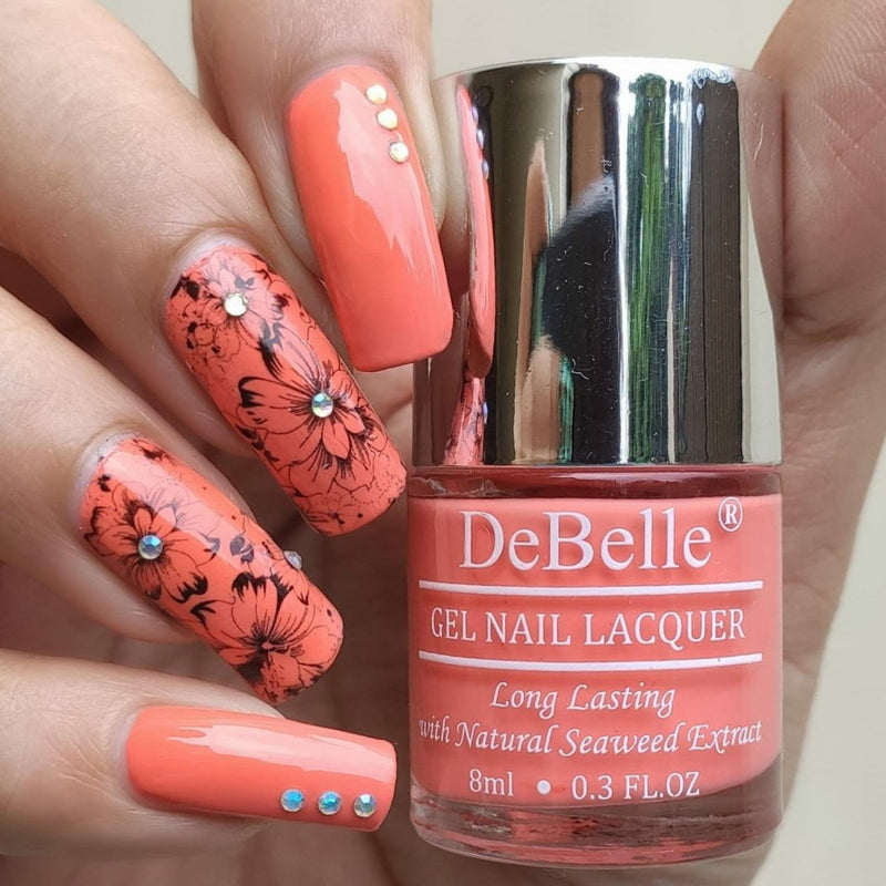 Surprise your frie nds with your artistic taleent . Create magic in nail art with this beautiful nail color Peach Pannacotta. This peach ,hydrating and nourishing natural seaweed extract nail color is available online with COD facility.